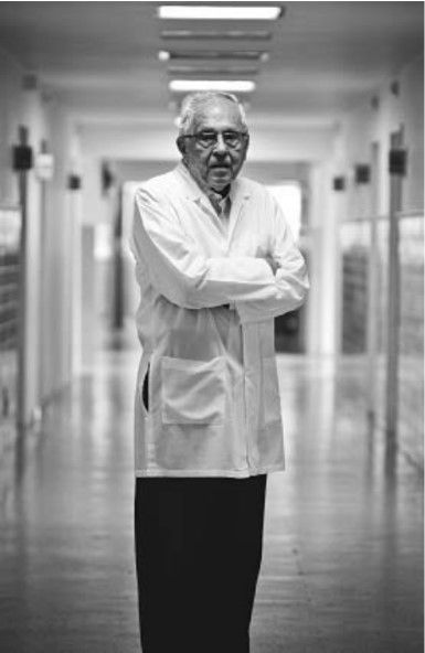 Doctor Alberto Villegas, el precursor del primer trasplante de corazón en Colombia.